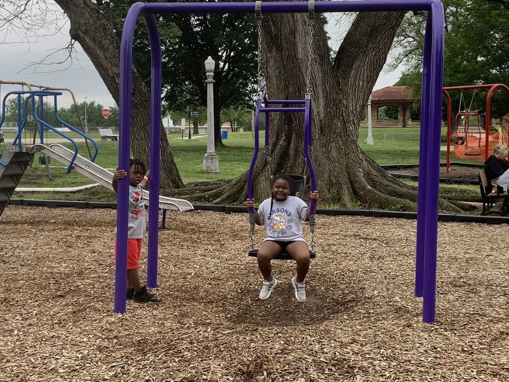 Paizley swinging