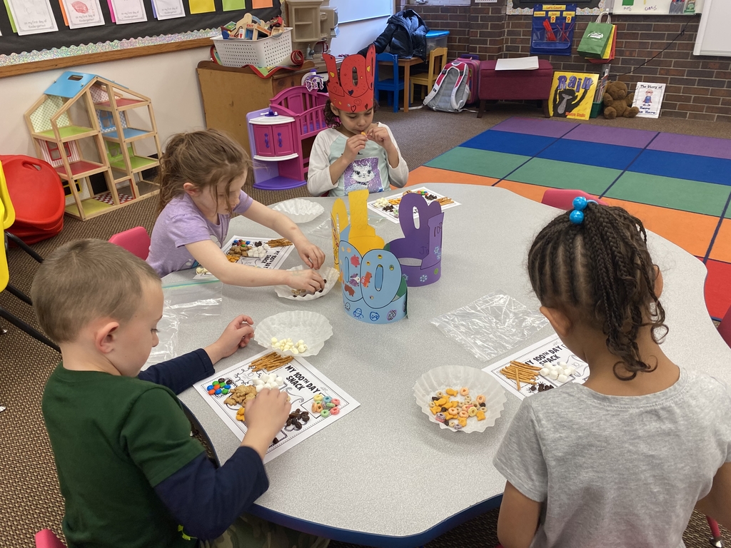100th day snack sorting