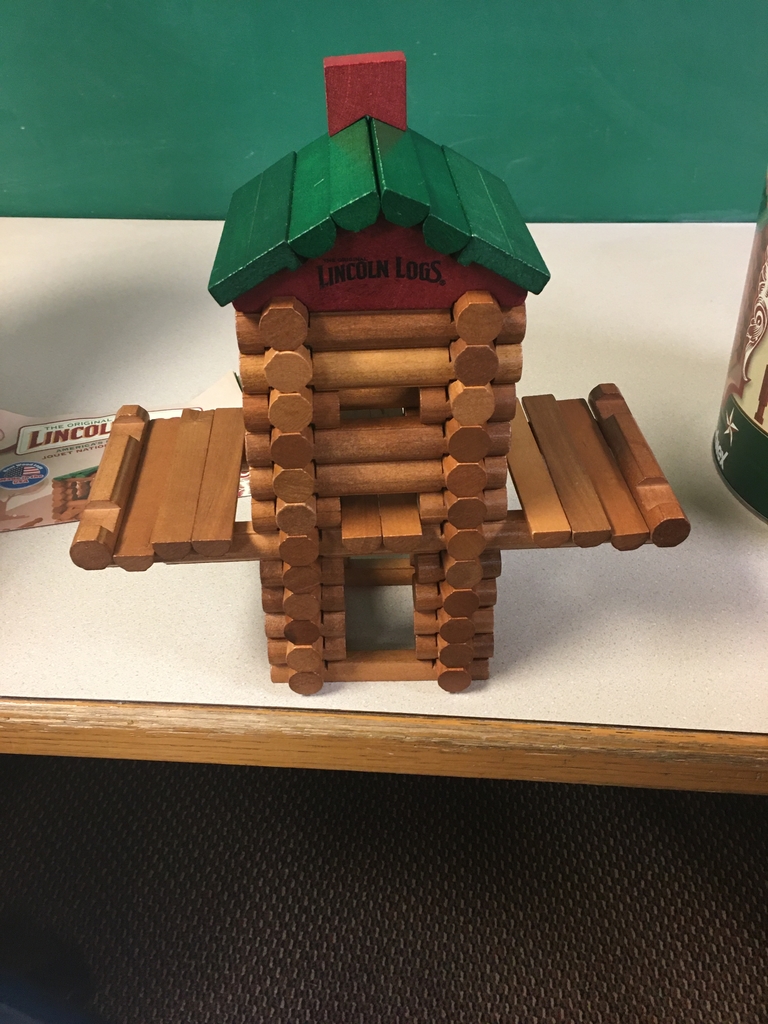 Lincoln logs 